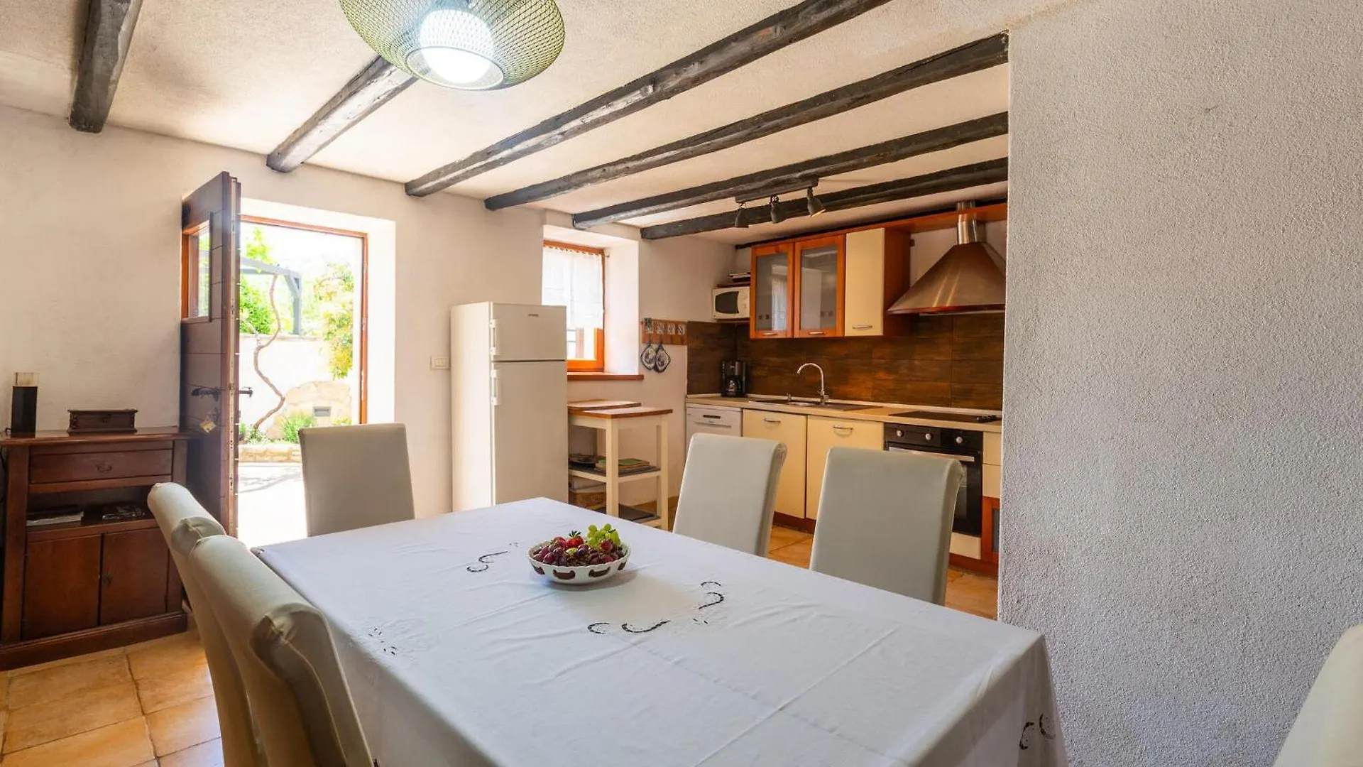 Casa vacanze 3 Bedroom Nice Home In Prhati